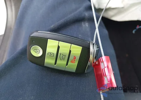 2017 Kia Niro Lx z USA, uszkodzony, nr VIN KNDCB3LC0H5052824